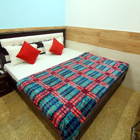 Hotel Amron45 Chandīgarh Buitenkant foto