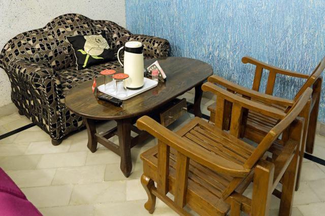 Hotel Amron45 Chandīgarh Buitenkant foto