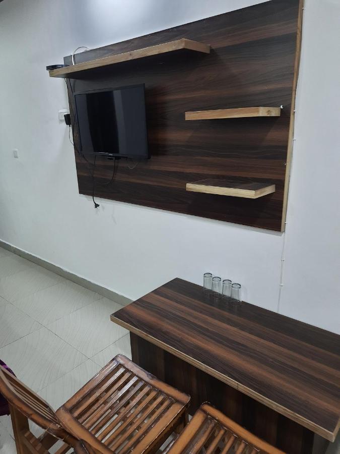 Hotel Amron45 Chandīgarh Buitenkant foto