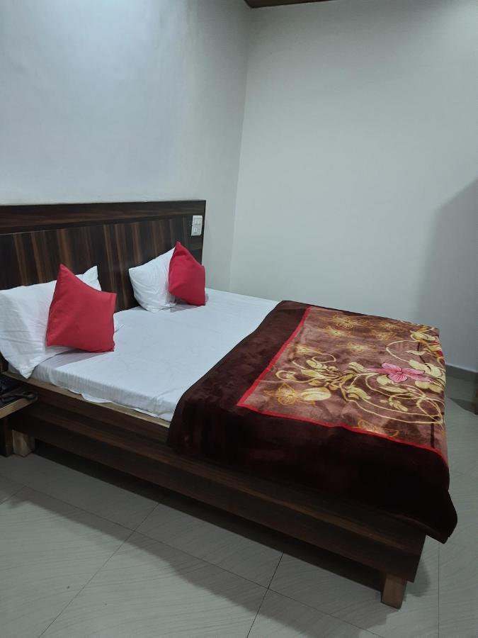 Hotel Amron45 Chandīgarh Buitenkant foto
