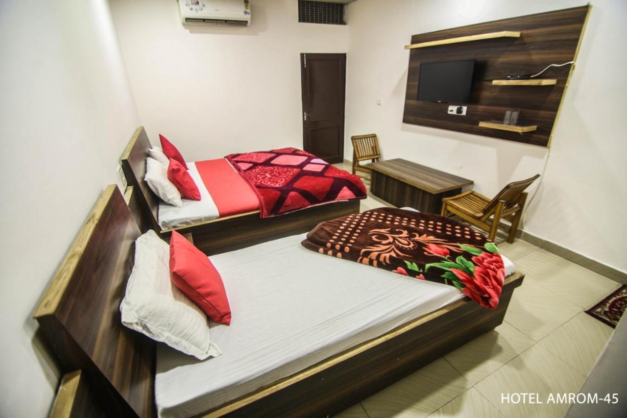 Hotel Amron45 Chandīgarh Buitenkant foto